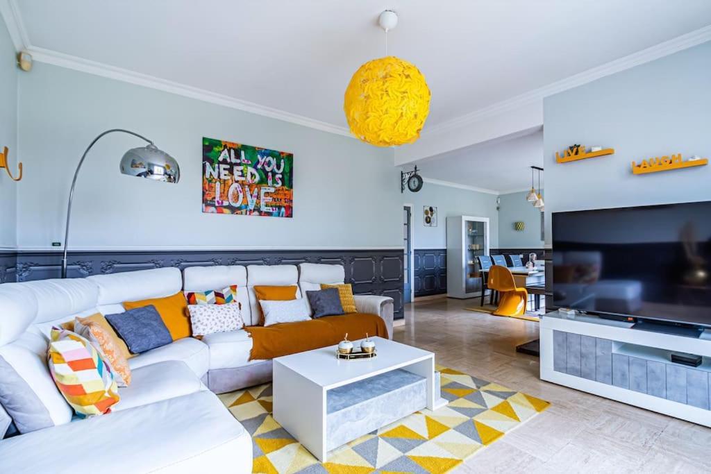 Charmante Maison Au Calme Yerres Zewnętrze zdjęcie