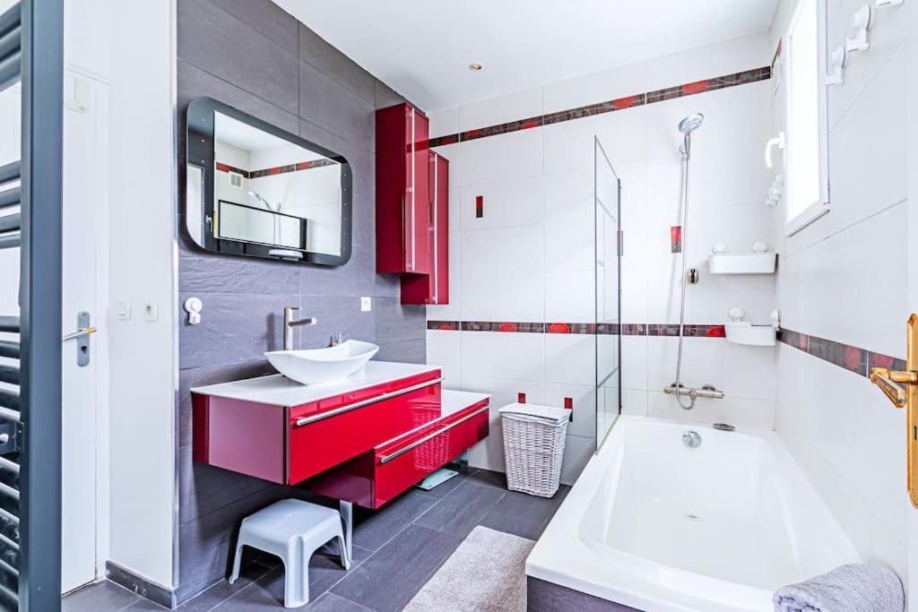 Charmante Maison Au Calme Yerres Zewnętrze zdjęcie