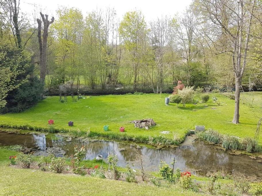 Charmante Maison Au Calme Yerres Zewnętrze zdjęcie